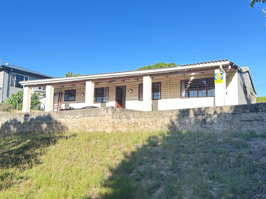3 Bedroom Property for Sale in Kingfisher Creek Western Cape